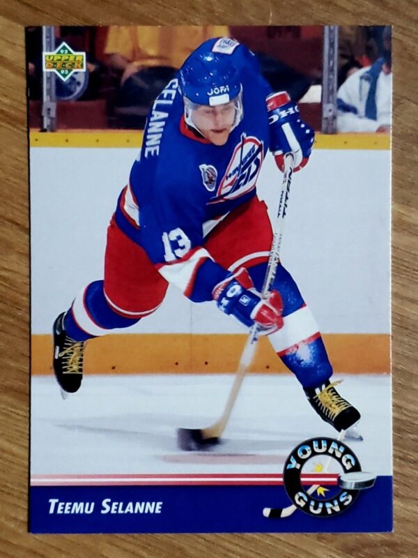 Teemu Selanne 1992-93 Upper Deck Young Guns Rookie Card #574
